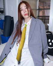 Load image into Gallery viewer, Banana Necktie - SEPARATE BATH &amp; TOILET
